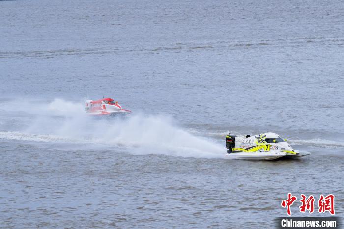 F1H2O上海大奖赛排位赛落幕，鲁斯狄·怀亚特以