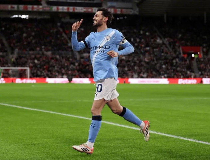 B席自由身引尤文关注 未来去向成焦点