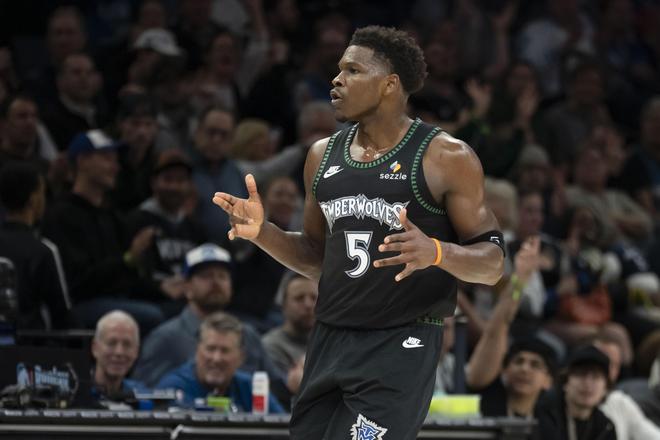 快船逆袭成西部大黑马，湖人火箭紧追榜首