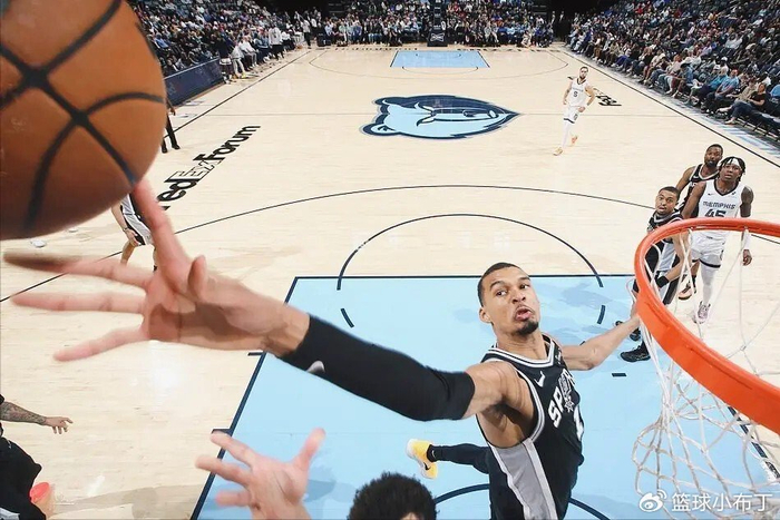 文班亚马或成NBA新门面 现实与潜力的博弈