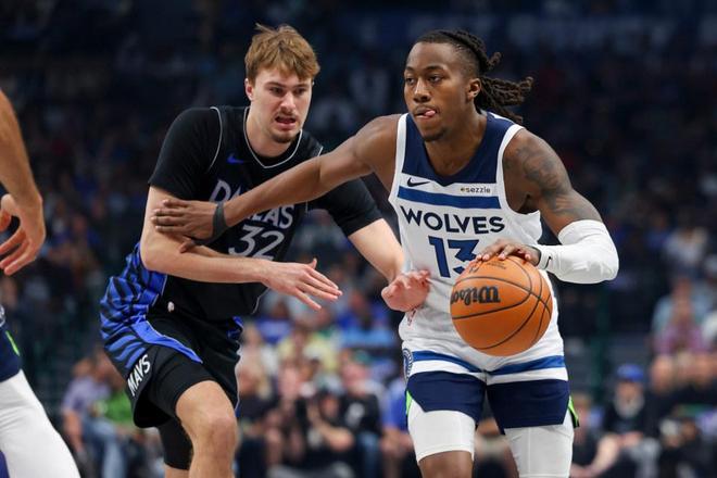 爱德华兹复出率队横扫独行侠 兰德尔达成生涯