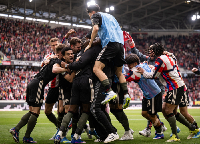 勒沃库森6-3逆转沃尔夫斯堡 拜仁绝杀弗赖堡 多特